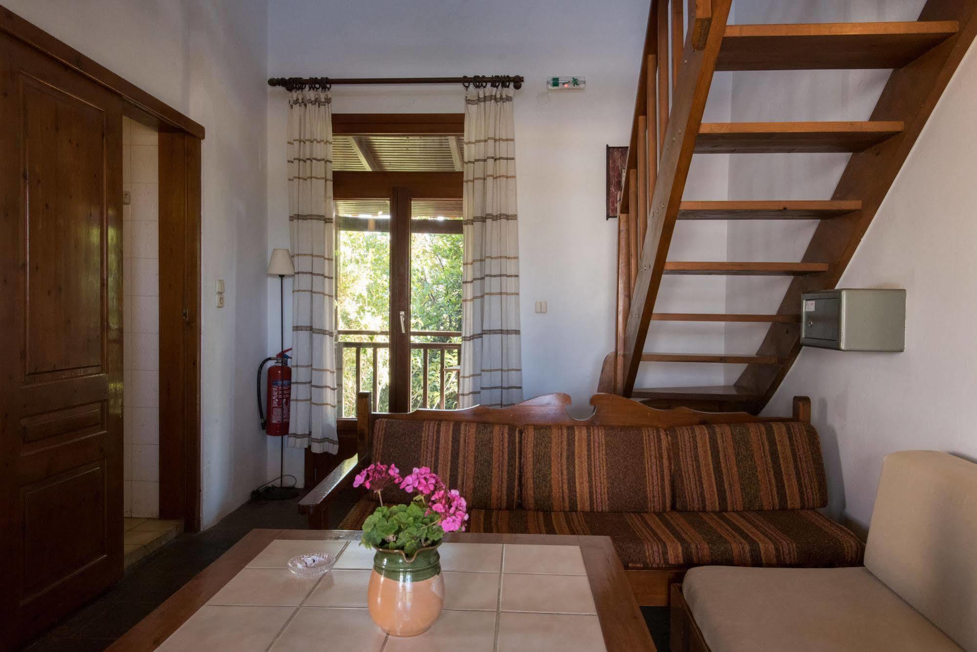 Proimos Maisonnettes Platanias  Exterior photo
